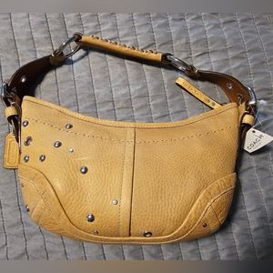 Coach f10931 shoulder bag